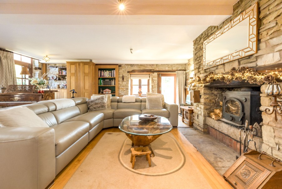 Images for Kings Moss Barn, Pimbo Road, Kings Moss, WA11 8RD