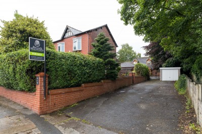Images for Dingle Road, Upholland, WN8 0EW EAID:Regan Hallworth BID:Regan & Hallworth- Wigan