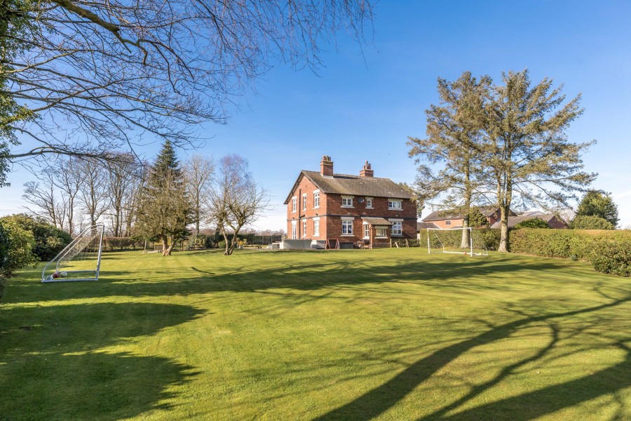 Images for Ferny Knoll House, Ferny Knoll Road, Rainford, WA11 7TG