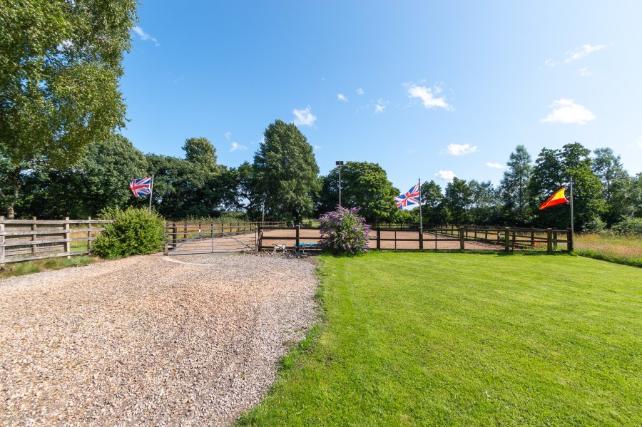 Images for Tunley Moss Stables, Tunley Moss, Wrightington. WN6 9RQ