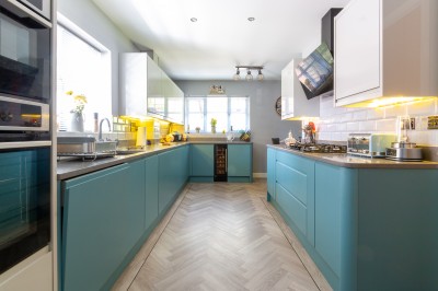 Trevore Drive, Standish, WN1 2QE