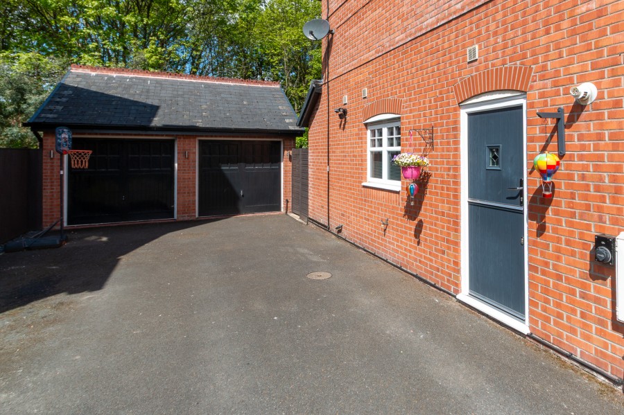 Images for Trevore Drive, Standish, WN1 2QE
