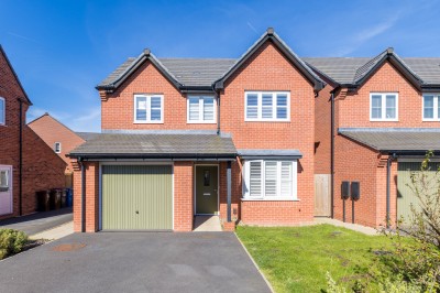 Red Clover Gardens, Standish, WN6 0WN