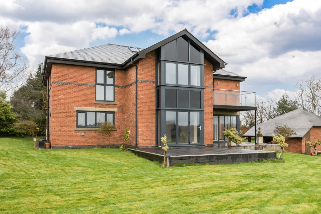 Mossy Lea Road, Wrightington, WN6 9RD, 4 bedroom, House