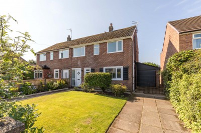 Heyes Avenue, Rainford, WA11 8AR