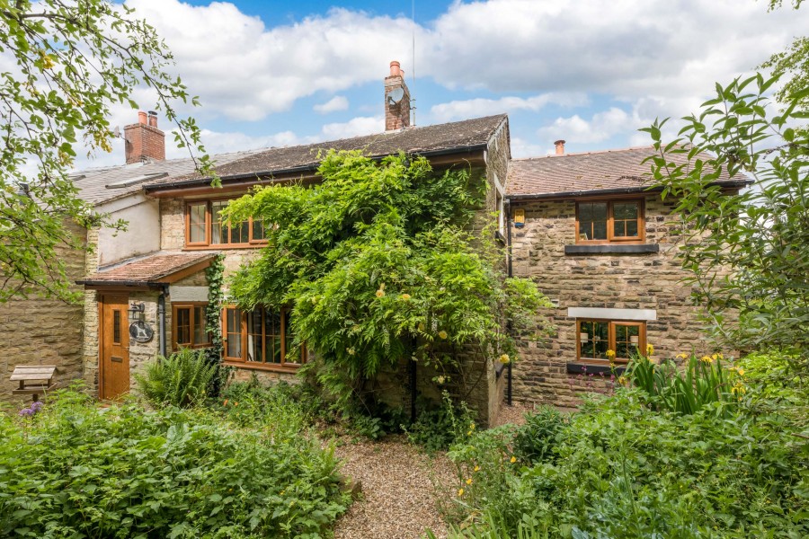 Images for Dog In The Wall Cottage , Sennicar Lane, Haigh, WN2 1LS