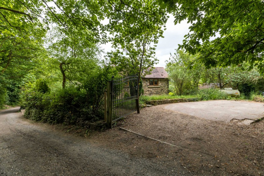 Images for Dog In The Wall Cottage , Sennicar Lane, Haigh, WN2 1LS