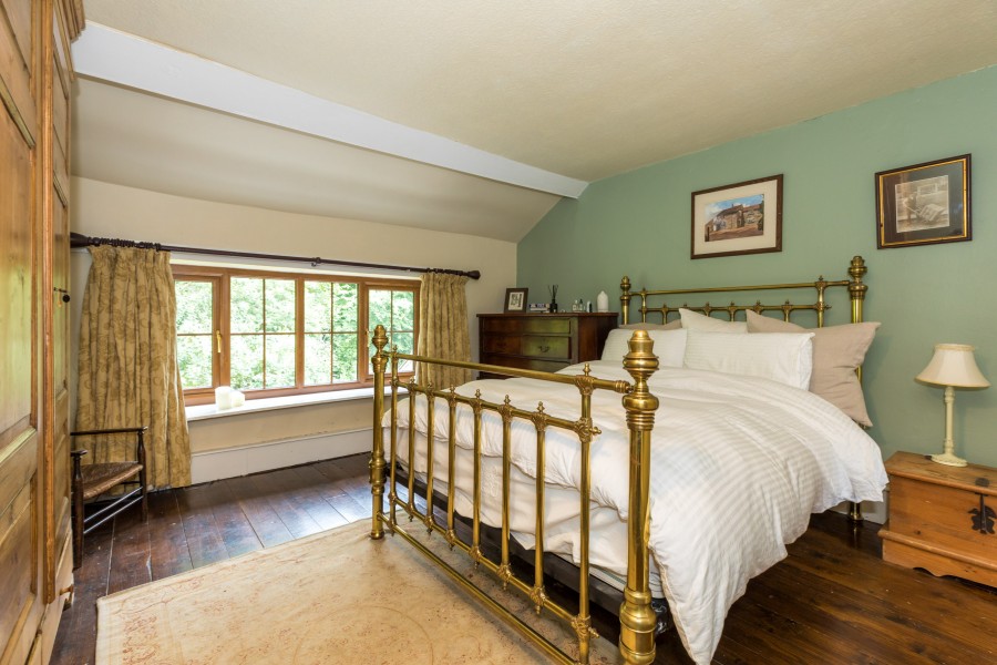 Images for Dog In The Wall Cottage , Sennicar Lane, Haigh, WN2 1LS
