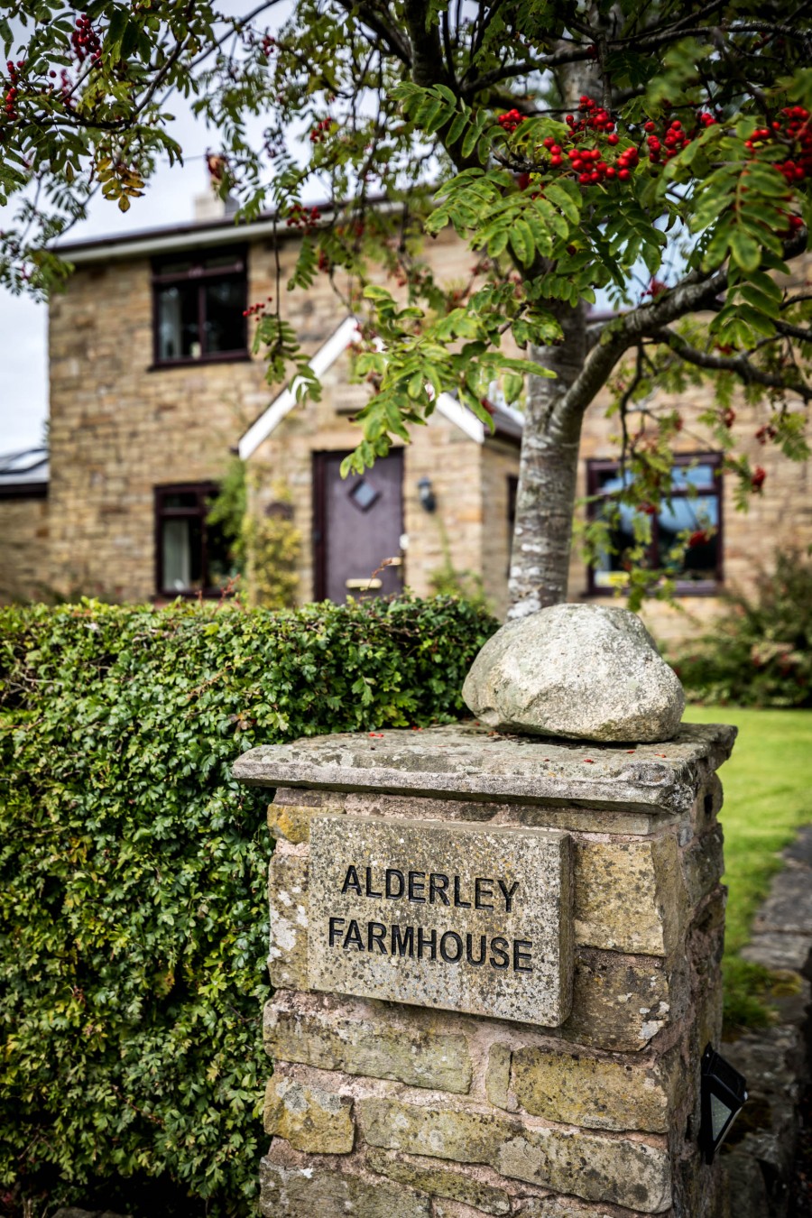Images for Alderley Farmhouse, Alder Lane, Crank, St Helens WA11 7SH