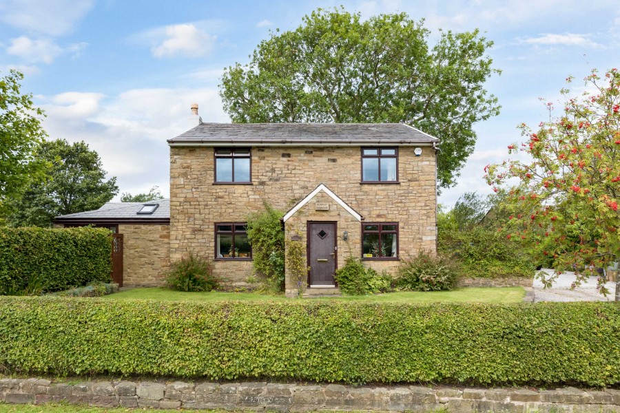Images for Alderley Farmhouse, Alder Lane, Crank, St Helens WA11 7SH