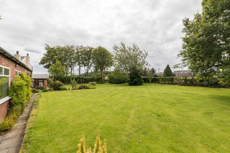 Images for Alderley Farmhouse, Alder Lane, Crank, St Helens WA11 7SH