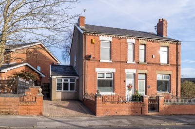 Booths Brow Road, Ashton-In-Makerfield, WN4 0NG