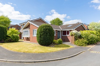 Tenter Drive, Standish, WN6 0BN