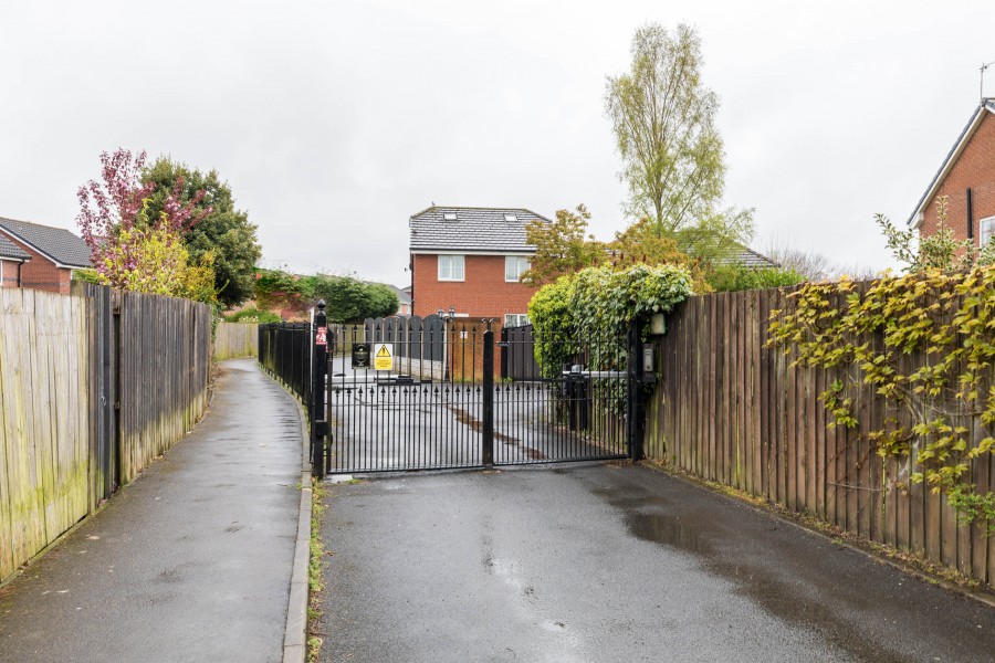 Images for Blundells Court, Highfield, WN3 6BS