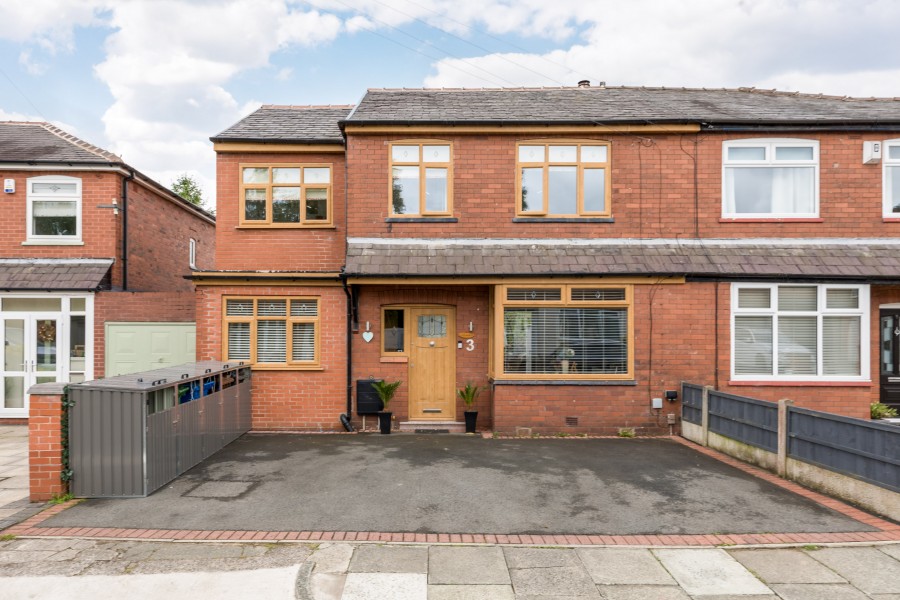 Images for Lilian Drive, Gidlow, WN6 7HW