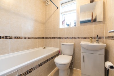 Images for Chorley Road, Standish, WN1 2SX EAID:Regan Hallworth BID:Regan & Hallworth- Wigan