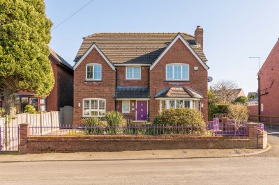 Moss Road, Billinge, WN5 7BT