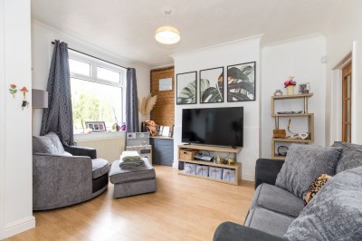 Images for Chorley Road, Standish, WN1 2TF EAID:Regan Hallworth BID:Regan & Hallworth- Wigan