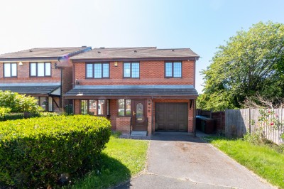 Frederica Gardens, Platt Bridge, WN2 3SY