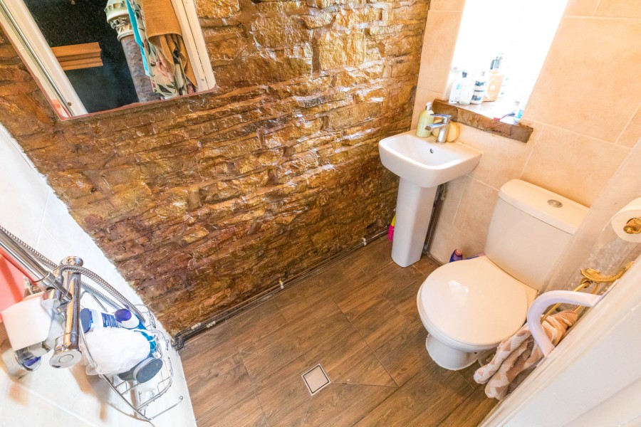 Images for Athertons Farm House, Hall Lane, Billinge, WN5 7XA