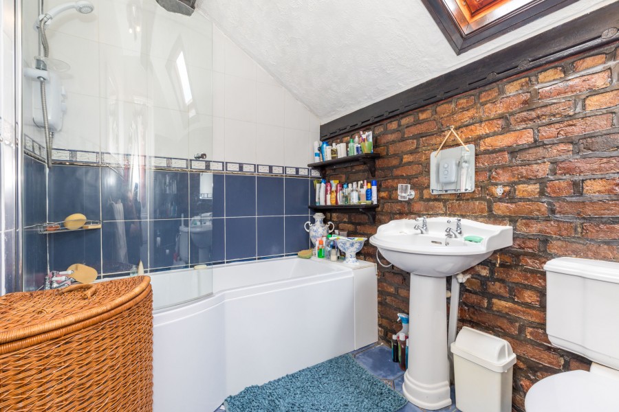 Images for Athertons Farm House, Hall Lane, Billinge, WN5 7XA
