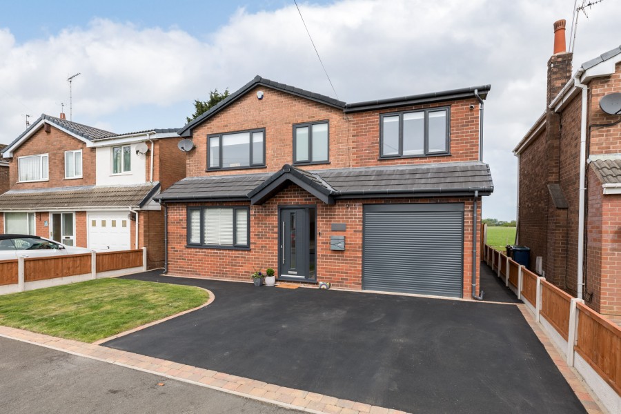 Images for Greenfield Avenue, Parbold, WN8 7DH