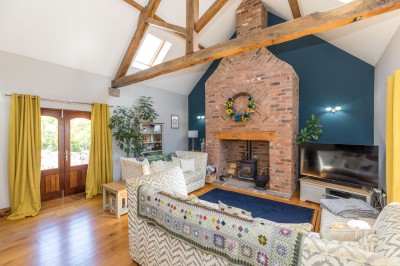 Images for The Stables, Robin Hill Farm East, Standish, WN6 0PS EAID:Regan Hallworth BID:Regan & Hallworth- Wigan