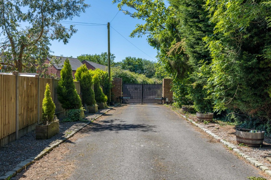 Images for The Stables, Robin Hill Farm East, Standish, WN6 0PS
