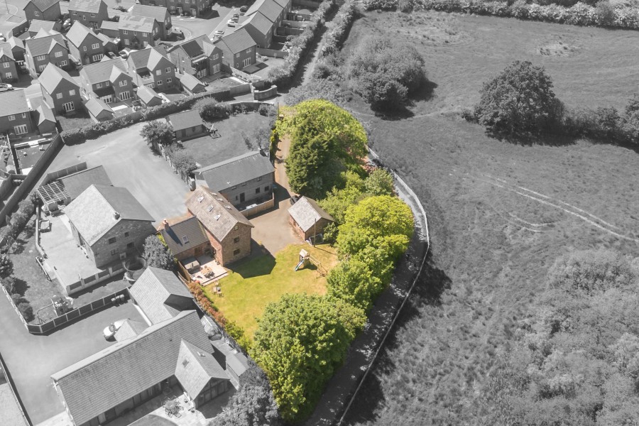 Images for The Stables, Robin Hill Farm East, Standish, WN6 0PS