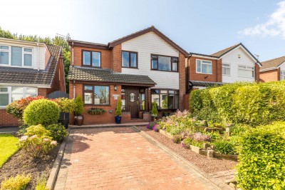 Hallbridge Gardens, Upholland, WN8 0ER
