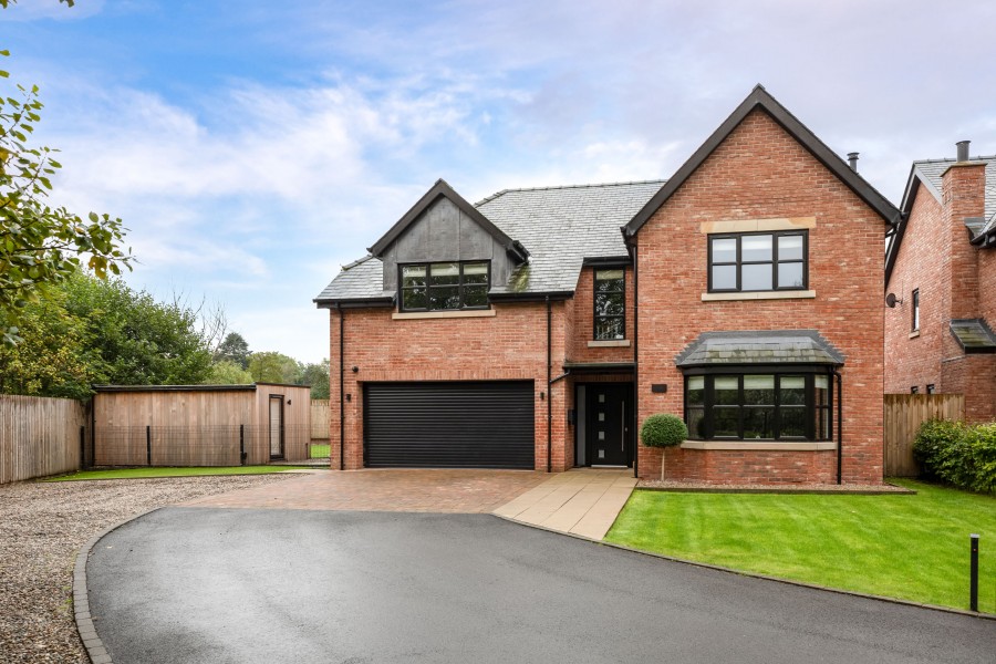 Images for Farnbridge House, Kem Mill Lane, Whittle-Le-Woods, PR6 7EA