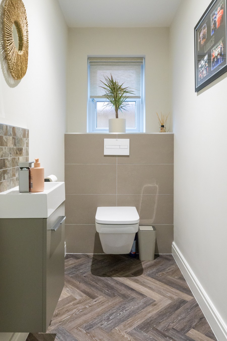 Images for Farnbridge House, Kem Mill Lane, Whittle-Le-Woods, PR6 7EA