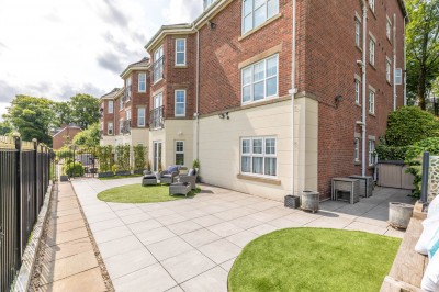 229 Wigan Road, Standish, WN1 2RF