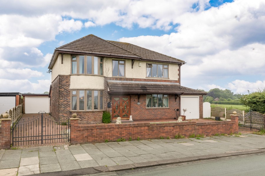 Images for Willow House, Latham Lane, Orrell, WN5 0JG