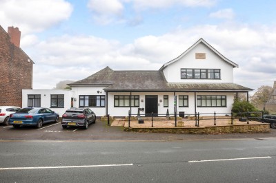 Apartment Block, 4 Apartments at Haigh Road, Aspull, WN2 1YA