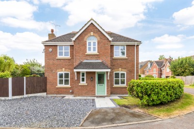 Clough Avenue, Burscough, L40 5BG