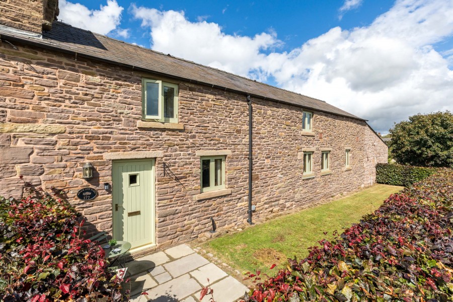 Images for Black Lion Barn, Blackburn Road, Heapey, Chorley, PR6 8EJ