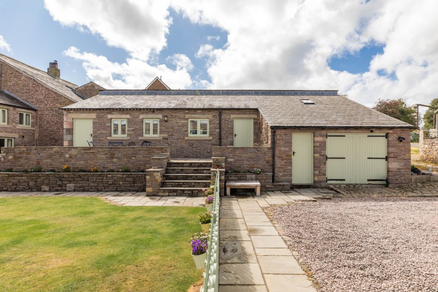 Images for Black Lion Barn, Blackburn Road, Heapey, Chorley, PR6 8EJ