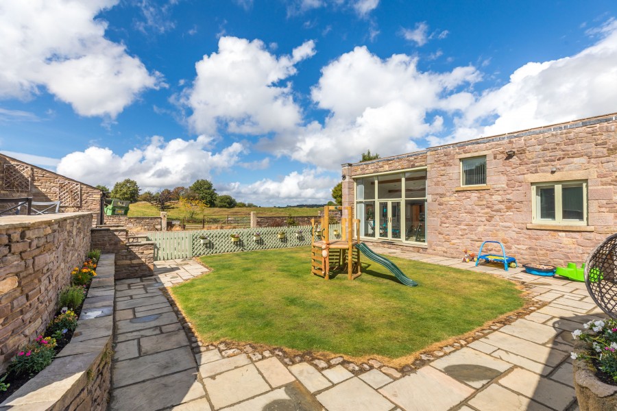 Images for Black Lion Barn, Blackburn Road, Heapey, Chorley, PR6 8EJ
