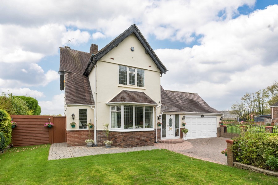 Images for Green Gables, 375 Gathurst Road, Orrell, WN5 8QE