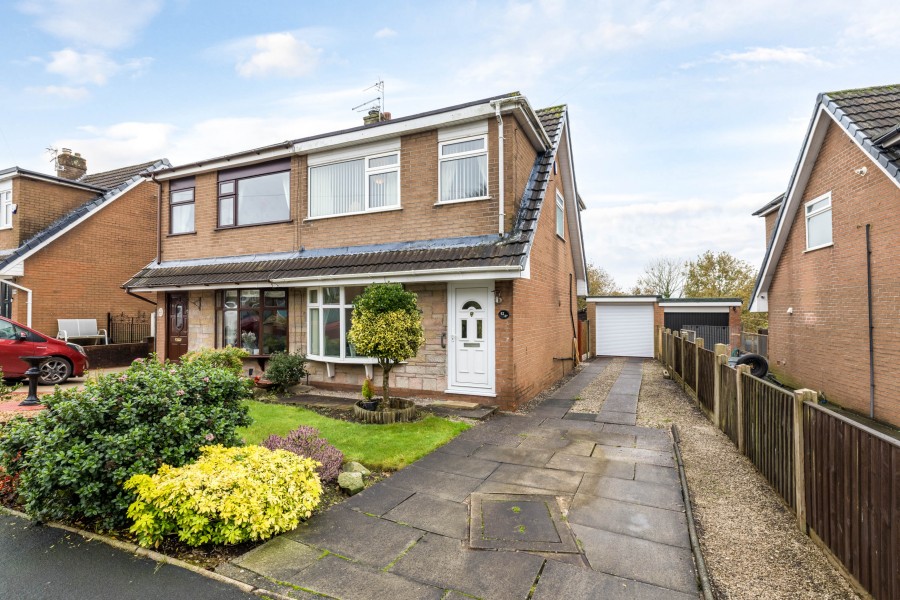 Images for Robin Hill Drive, Standish, WN6 0QW