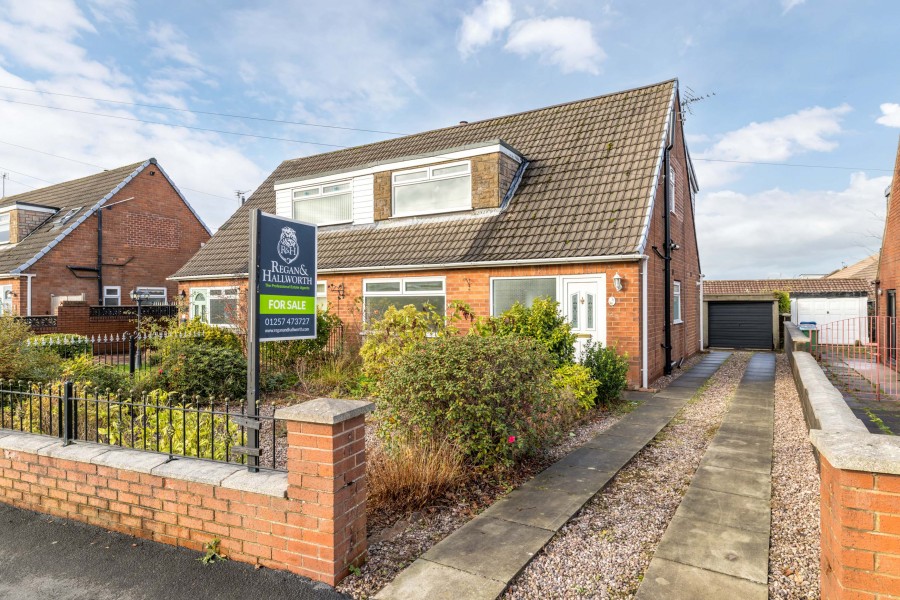 Images for Sterndale Avenue, Standish, WN6 0LP