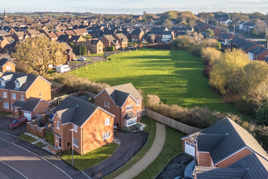 Images for Broadleaf Crescent, Standish, WN6 0ZN