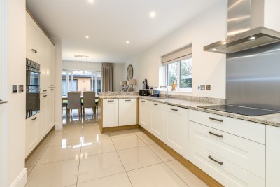 Images for Meadowacre, Standish, WN6 0US EAID:Regan Hallworth BID:Regan & Hallworth- Wigan