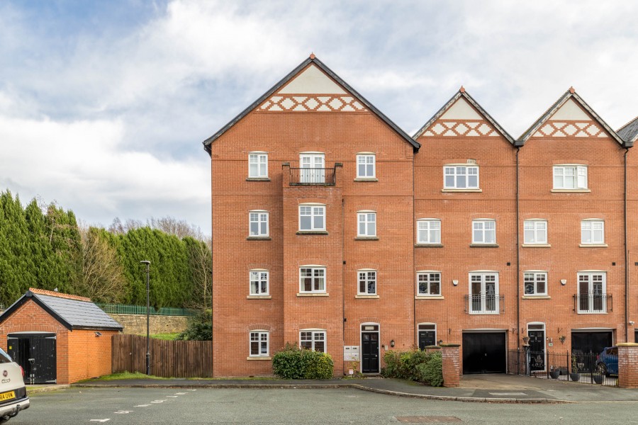 Images for Gardinar Close, Standish, WN1 2UN