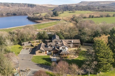 Images for Taylors Farm, Back Lane, Heath Charnock, PR6 9DN EAID:Regan Hallworth BID:Regan & Hallworth- Wigan