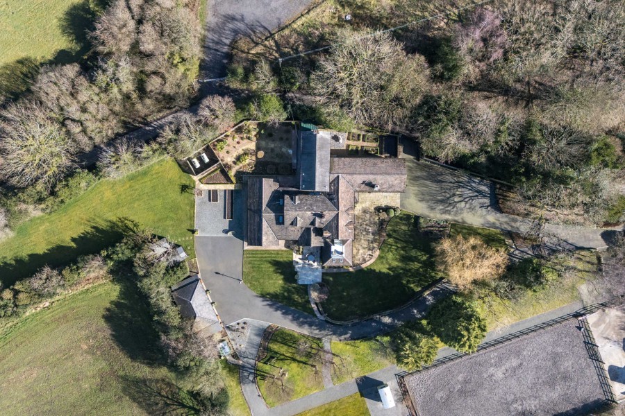 Images for Taylors Farm, Back Lane, Heath Charnock, PR6 9DN