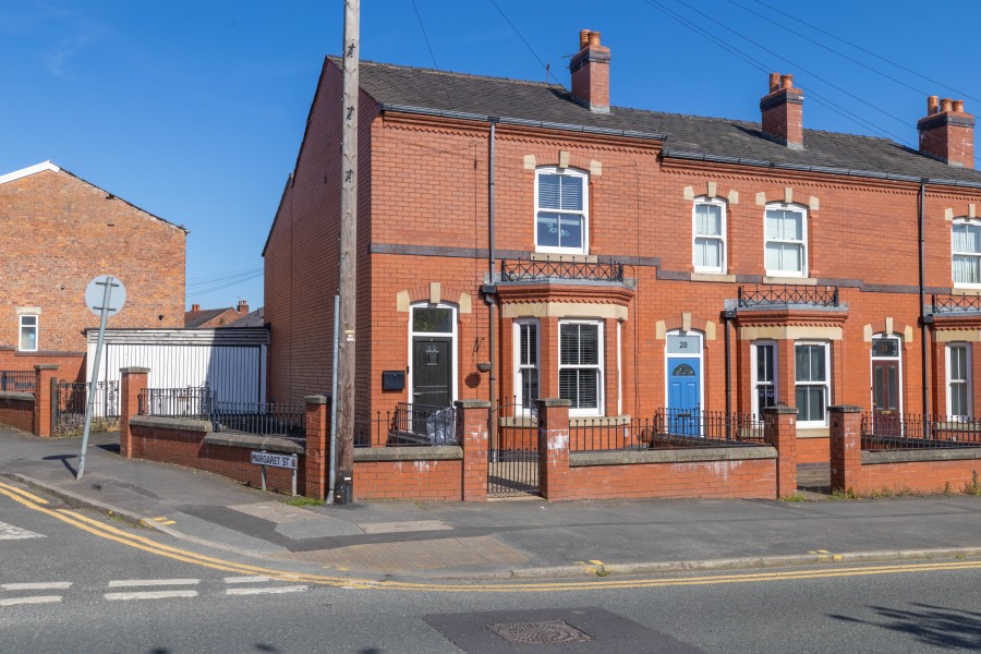 Images for Woodhouse Lane, Wigan, WN6 7LF