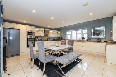 Images for Eavesdale, Skelmersdale, WN8 6AU EAID:Regan Hallworth BID:Regan & Hallworth- Wigan