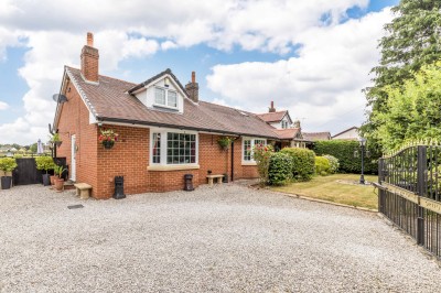 Images for Honeysuckle House, Croston Lane, Charnock Richard, PR7 5HJ EAID:Regan Hallworth BID:Regan & Hallworth- Wigan